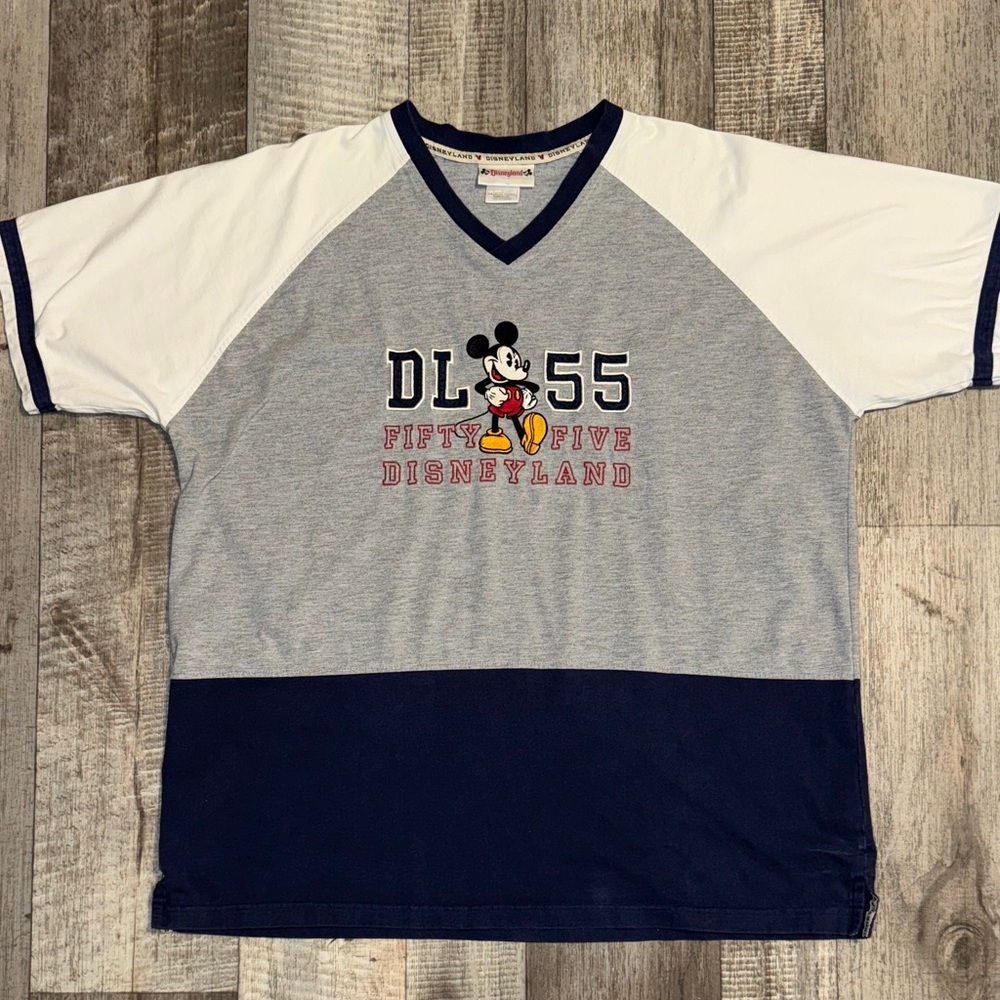DISNEY DL 55 T-shirt- size XXL